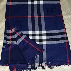 Burberry Scarve